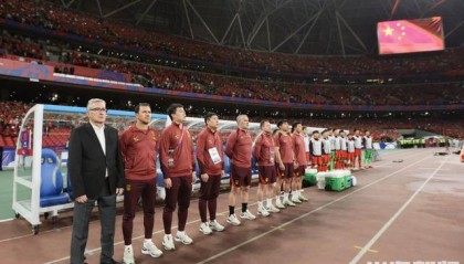 “生死战”瞪起眼来！国足上海备战世预赛收官战，伊万表态两连胜是唯一目标