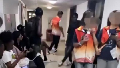 多名男留学生混住在女生宿舍楼：安全感碎了一地