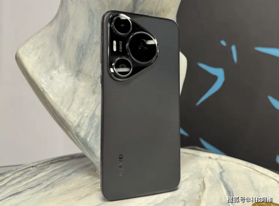 华为宣布清仓，12GB+512GB跌价1700元，不愁卖也继续降