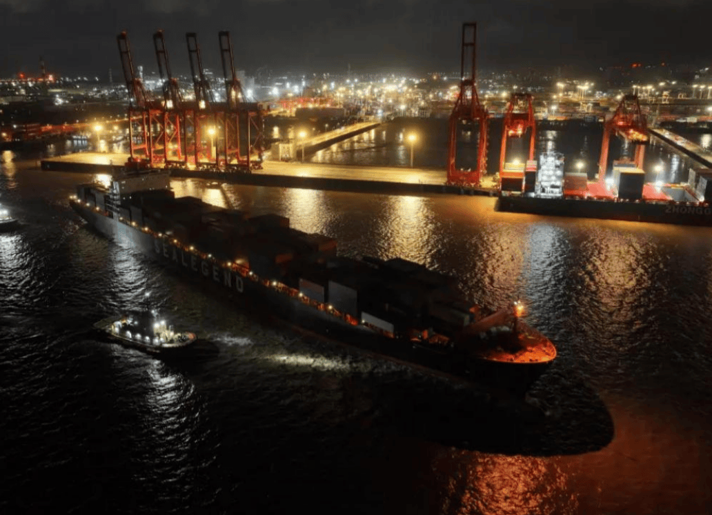 不听劝的波兰,遭到“毒打”后,不到24小时,宣布将重新开放与白俄罗斯的边境口岸